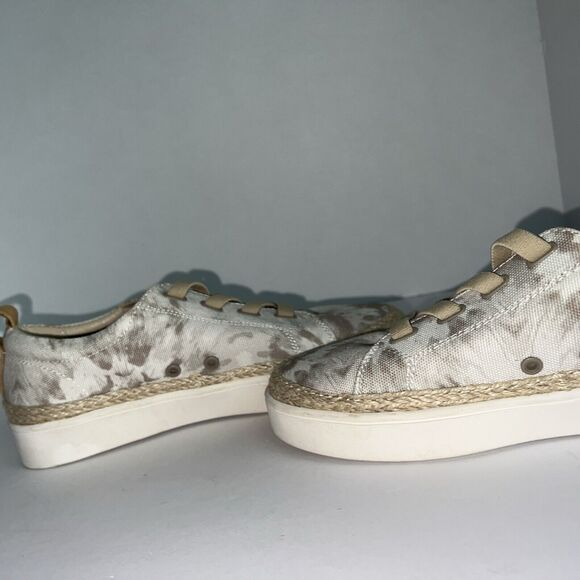 Malibu Slip On Sneakers Canvas Brown Tan Camo Size 8.5 B - Picture 11 of 13